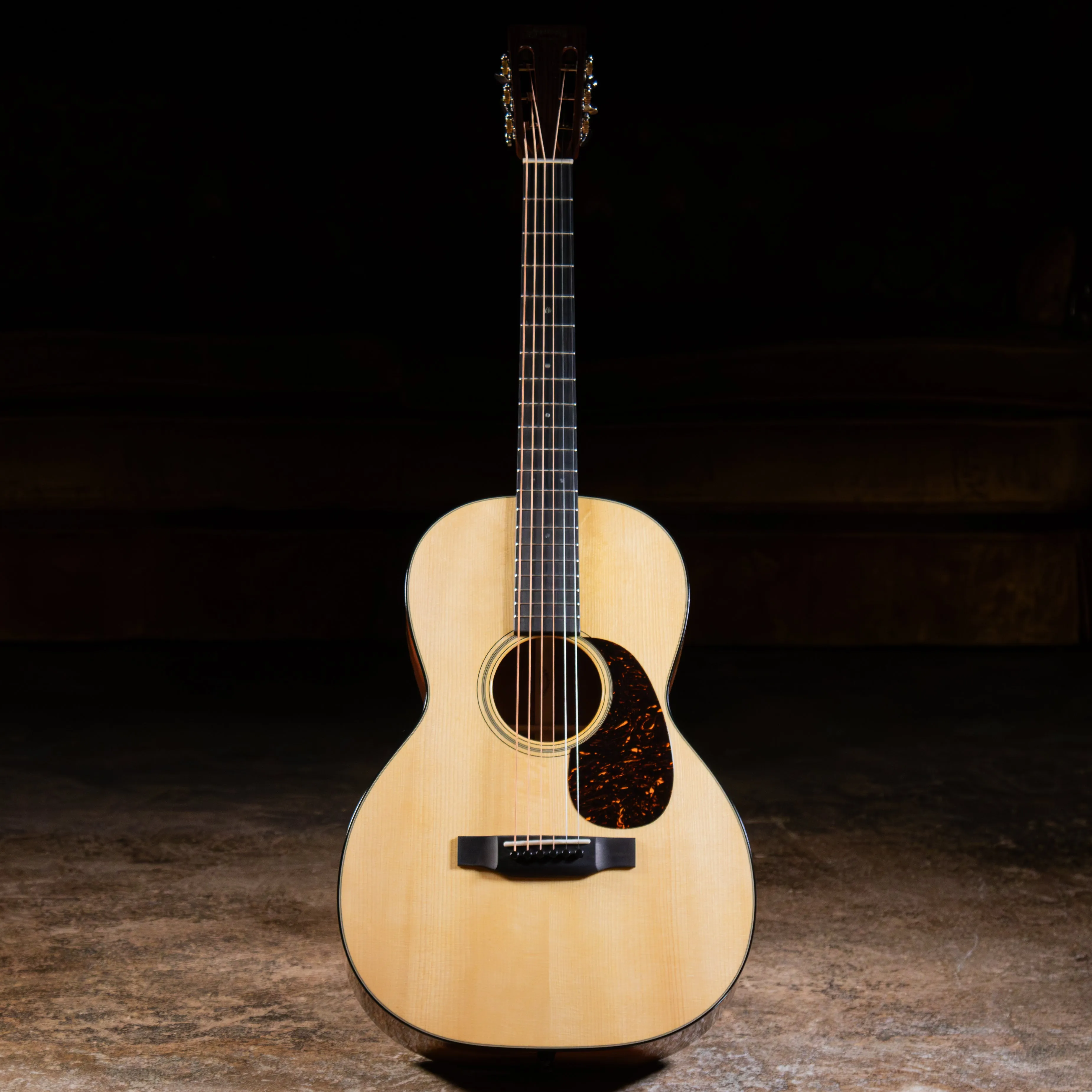 2023 Martin Custom Shop 00-18 Acoustic Guitar, Adirondack Spruce/Sinker Mahogany w/OHSC - Used