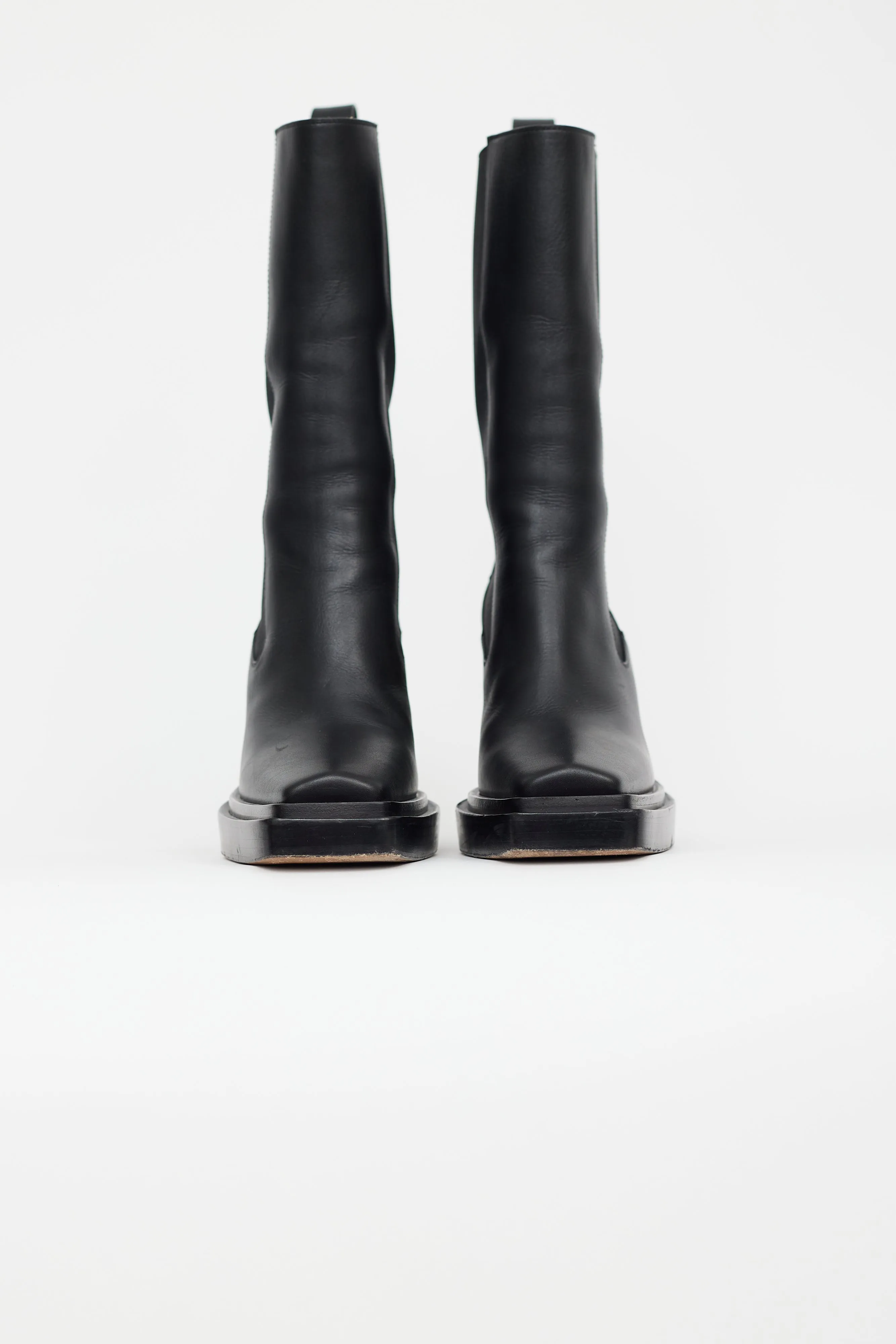 Black Leather Lean Chelsea Boot