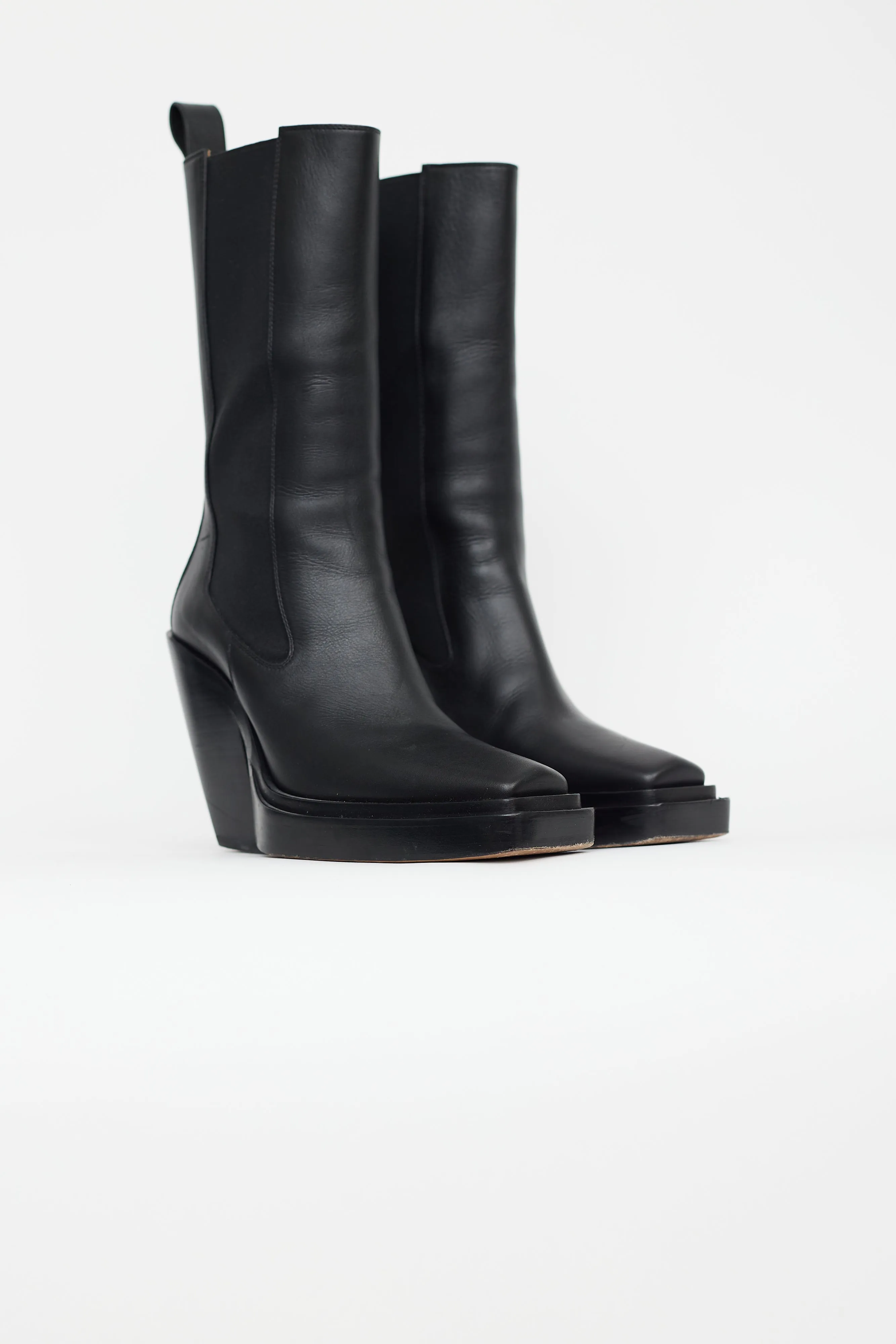 Black Leather Lean Chelsea Boot