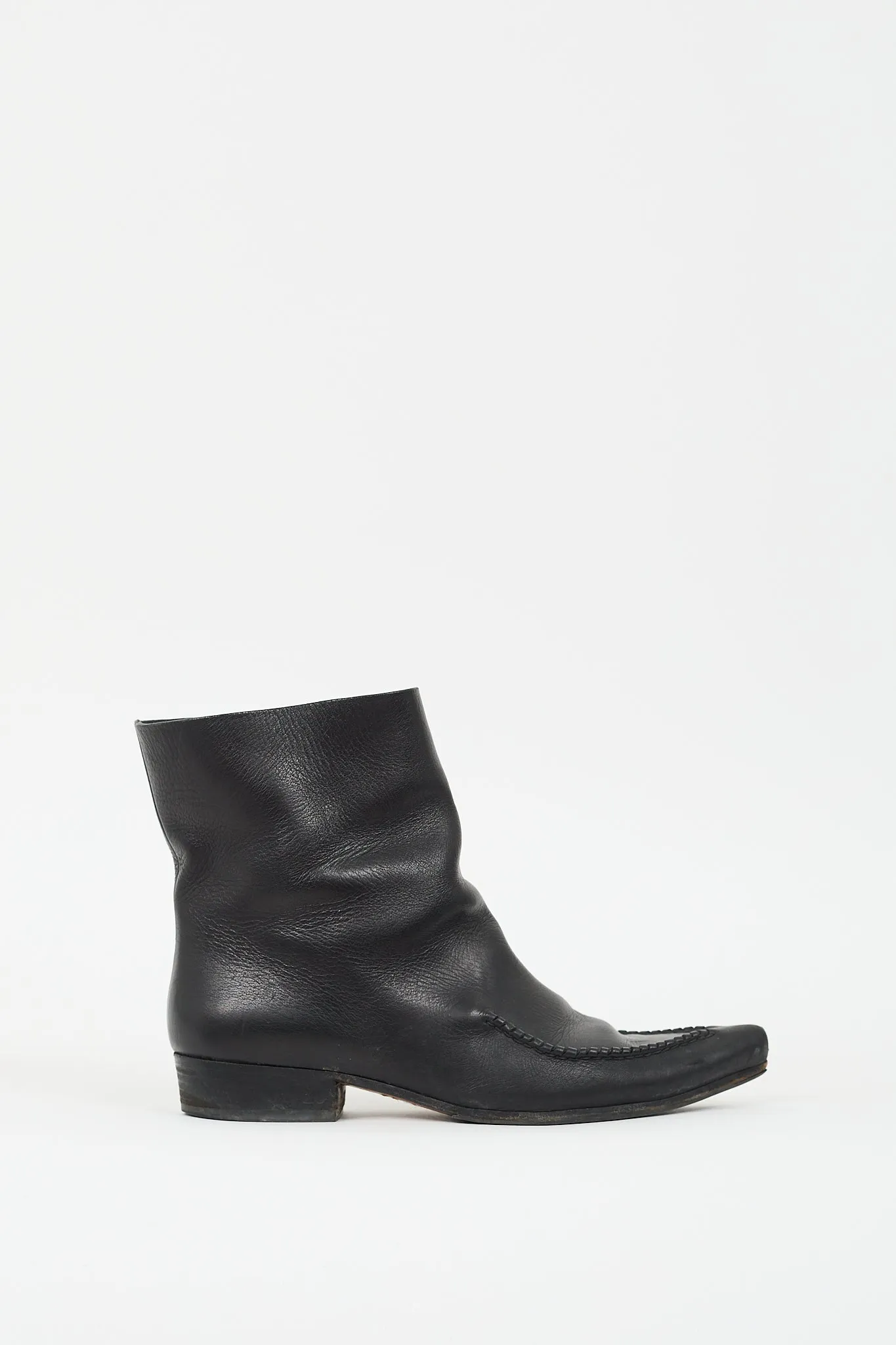 Black Leather Pointed Ankle Boot