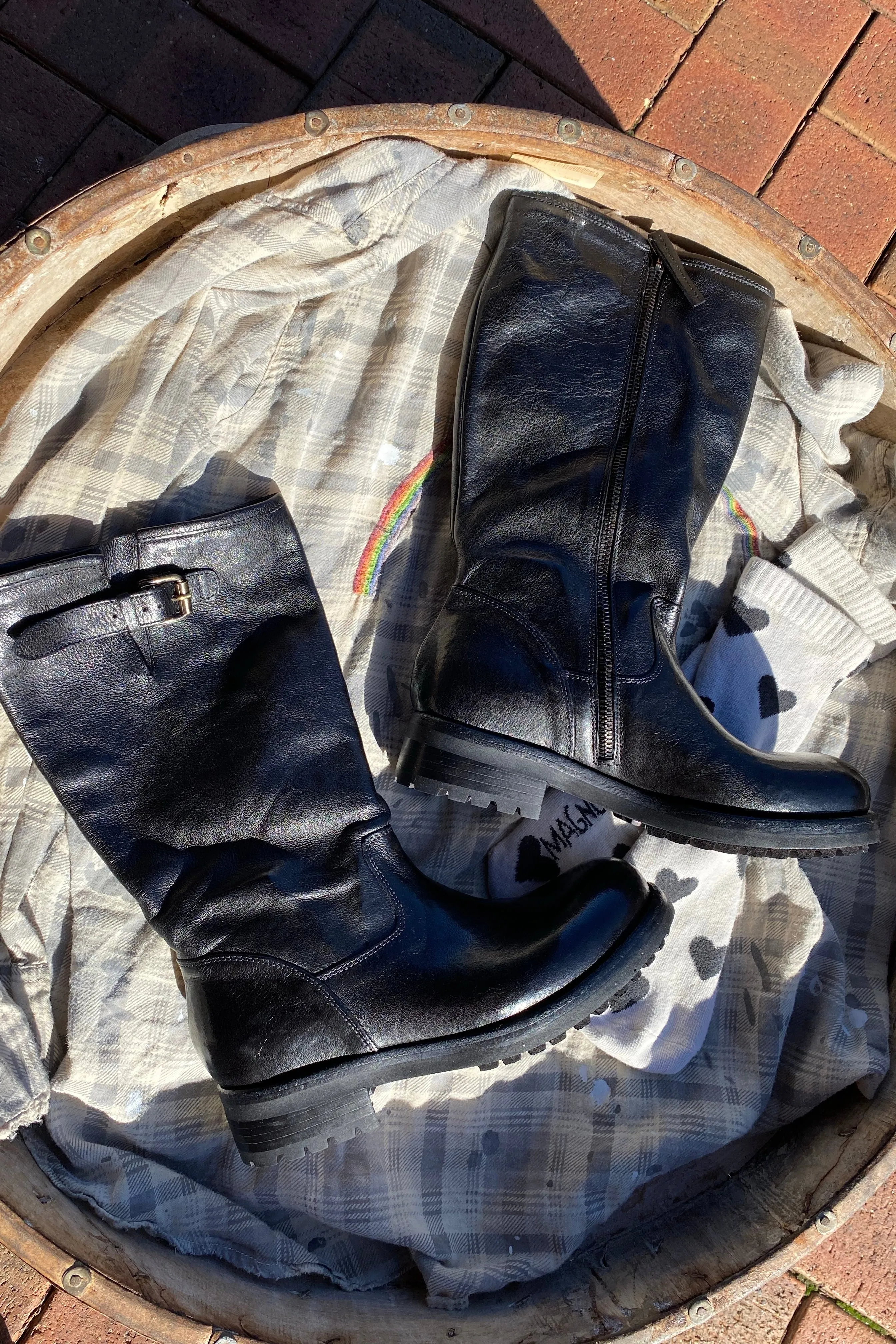 CLASSIC LAND BOOTS (TALL) - BLACK