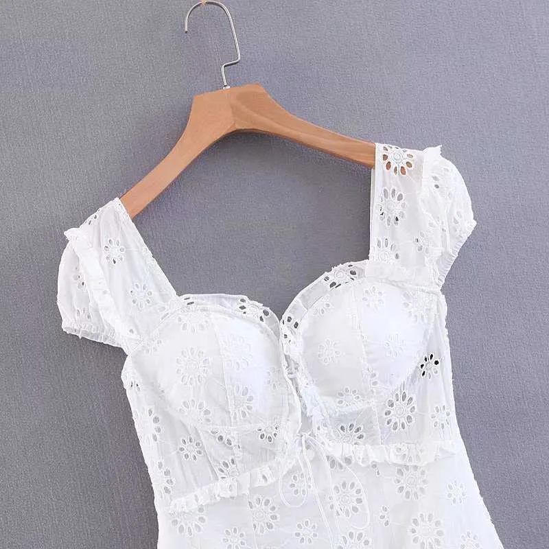 Elegant Criss Cross White Lace Eyelet Dress Puff Sleeve