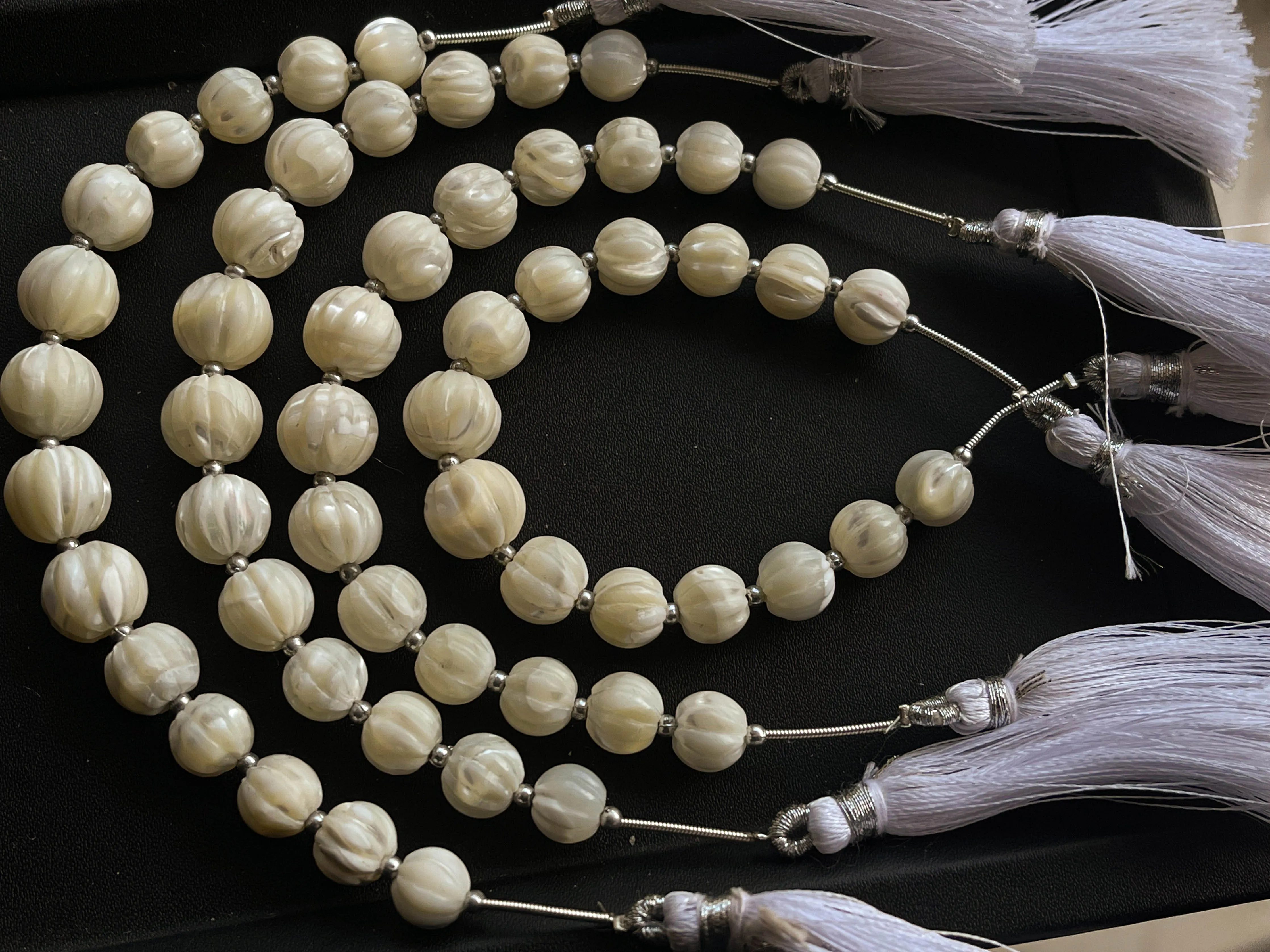 Mother of Pearl Carved Melons shape Beads | 14 Pieces