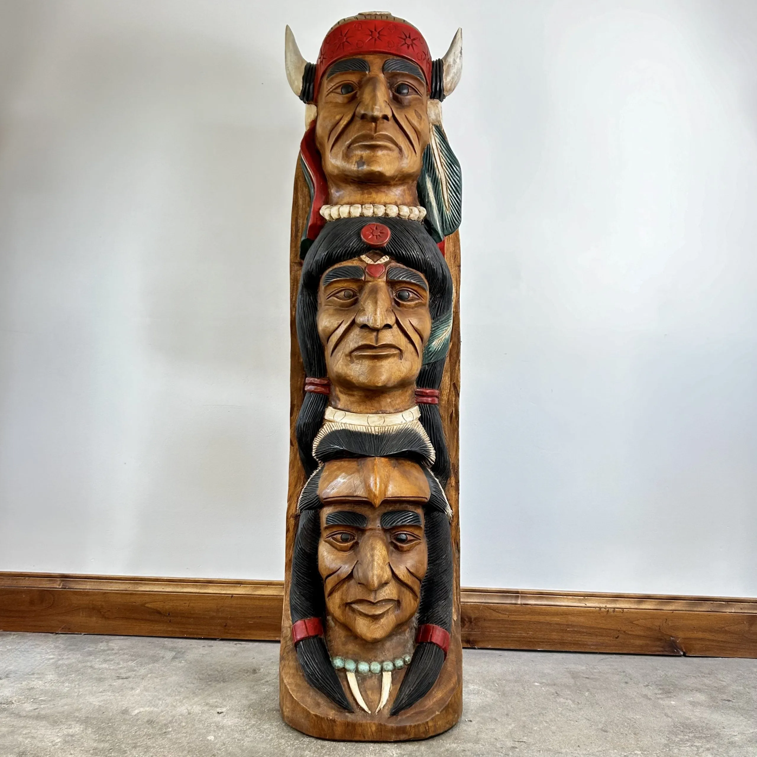 Totem Pole, Native American Carved Heads